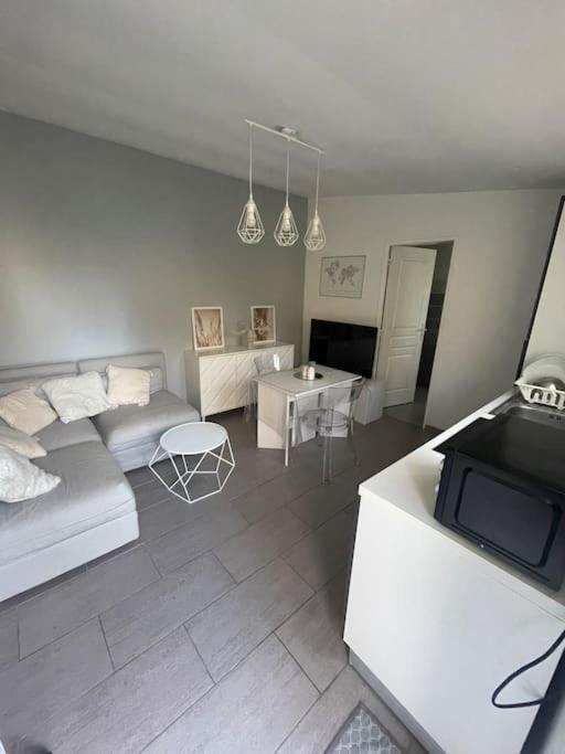 Appartement Appart T2 Proche Aeroport Roissy à Tremblay-en-France Extérieur photo