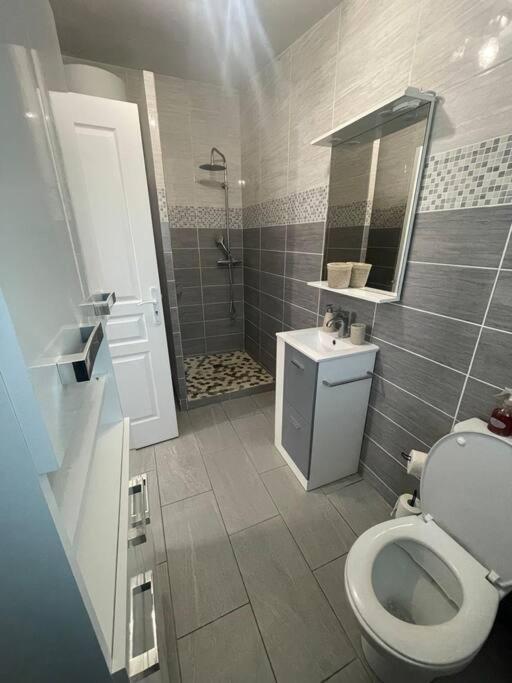Appartement Appart T2 Proche Aeroport Roissy à Tremblay-en-France Extérieur photo